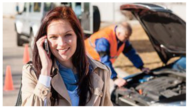 SKW Tow & Transport helping a driver in Memphis